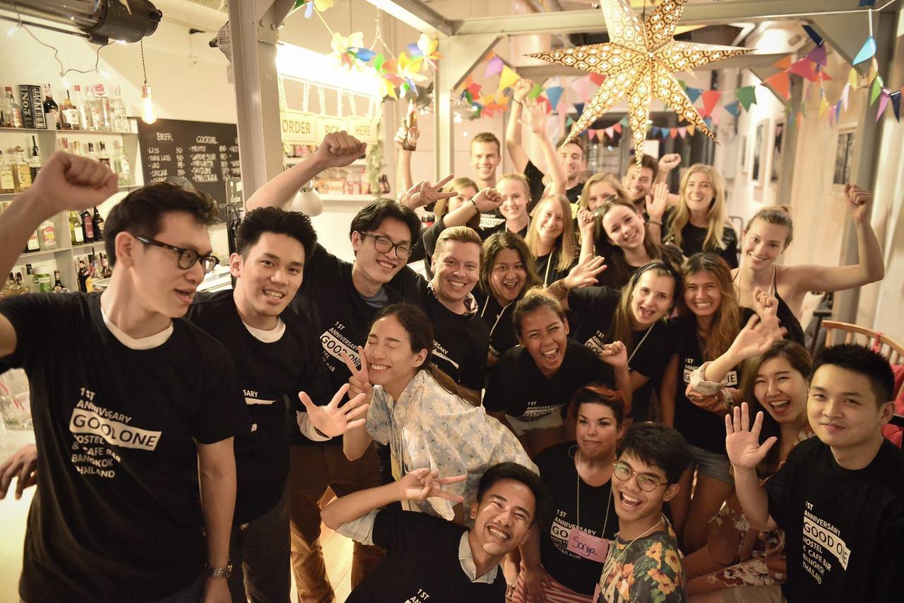 Good One Poshtel & Cafe Bar Hostel Bangkok Kültér fotó
