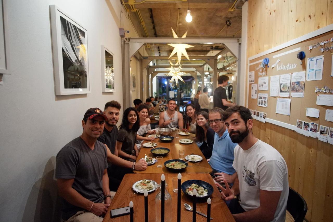 Good One Poshtel & Cafe Bar Hostel Bangkok Kültér fotó