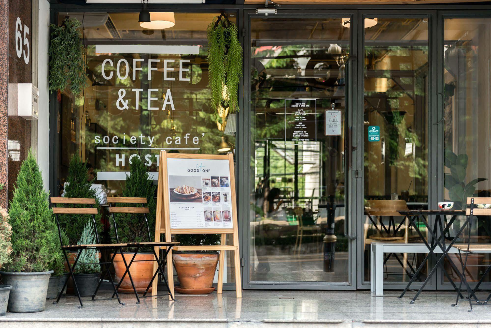 Good One Poshtel & Cafe Bar Hostel Bangkok Kültér fotó